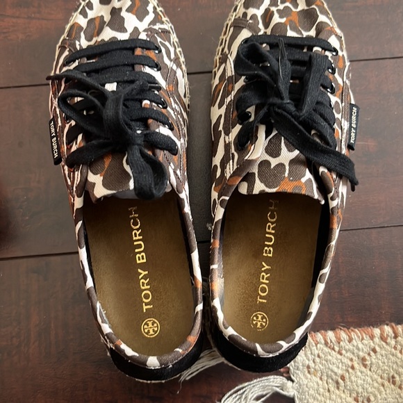 Tory Burch Reva Leopard Platform Sneakers - Picture 8 of 11